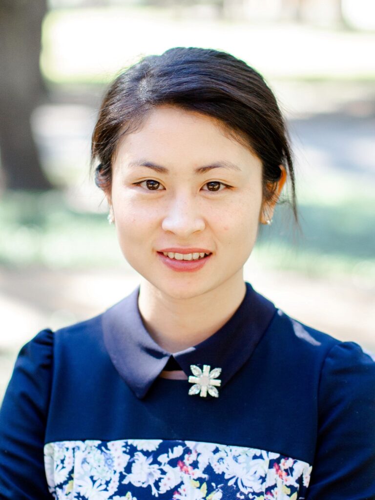 headshot of Lu Liu